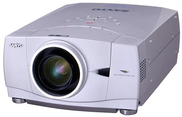Sanyo PLC-XP41L Projector