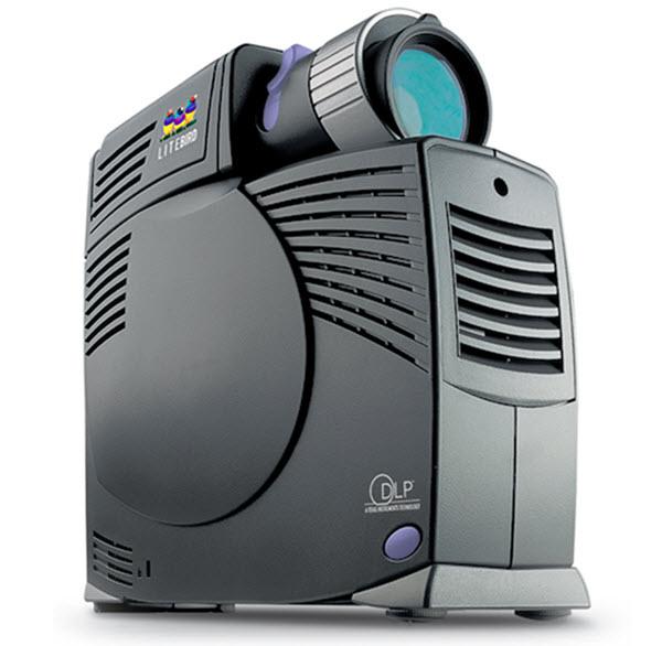 ViewSonic LiteBird PJ875 Projector front view
