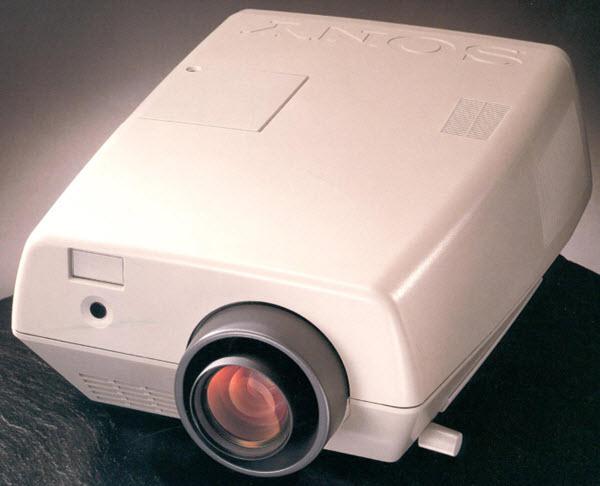 Sony VPL-S800U Projector front view