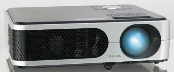 Toshiba x2500a Projector front view