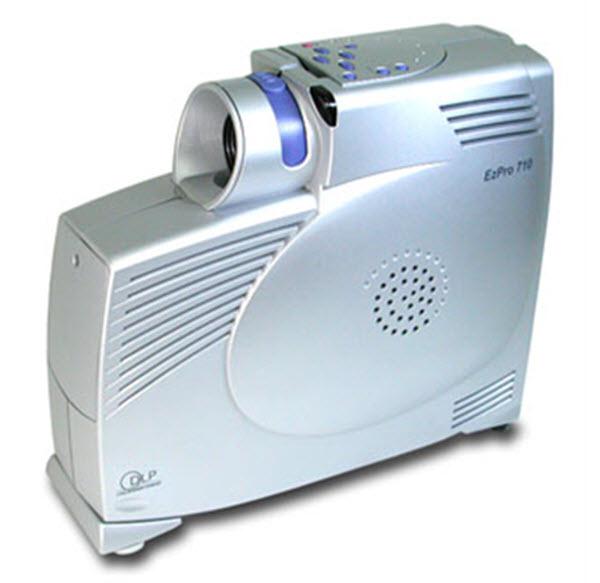 Optoma EzPro 710 Projector front view